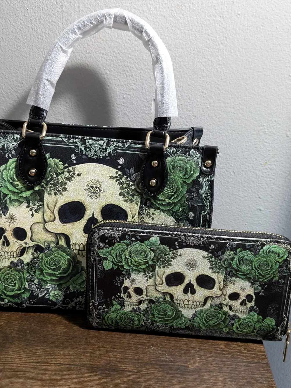 ​BLOODROSE - Poison Ivy Skullette Exclusive Bag + Wallet Bundle - Picture 2 of 4